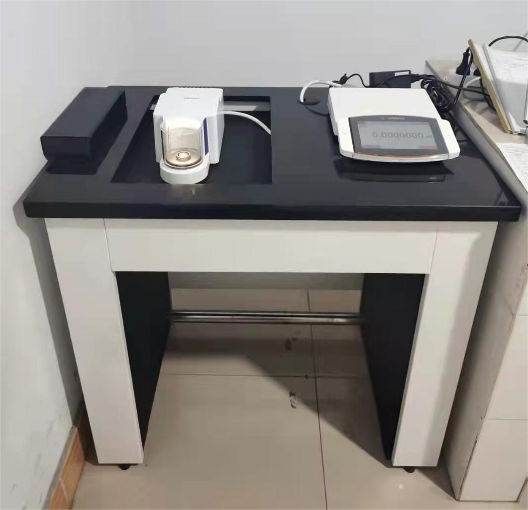 金搏仕天平防震台